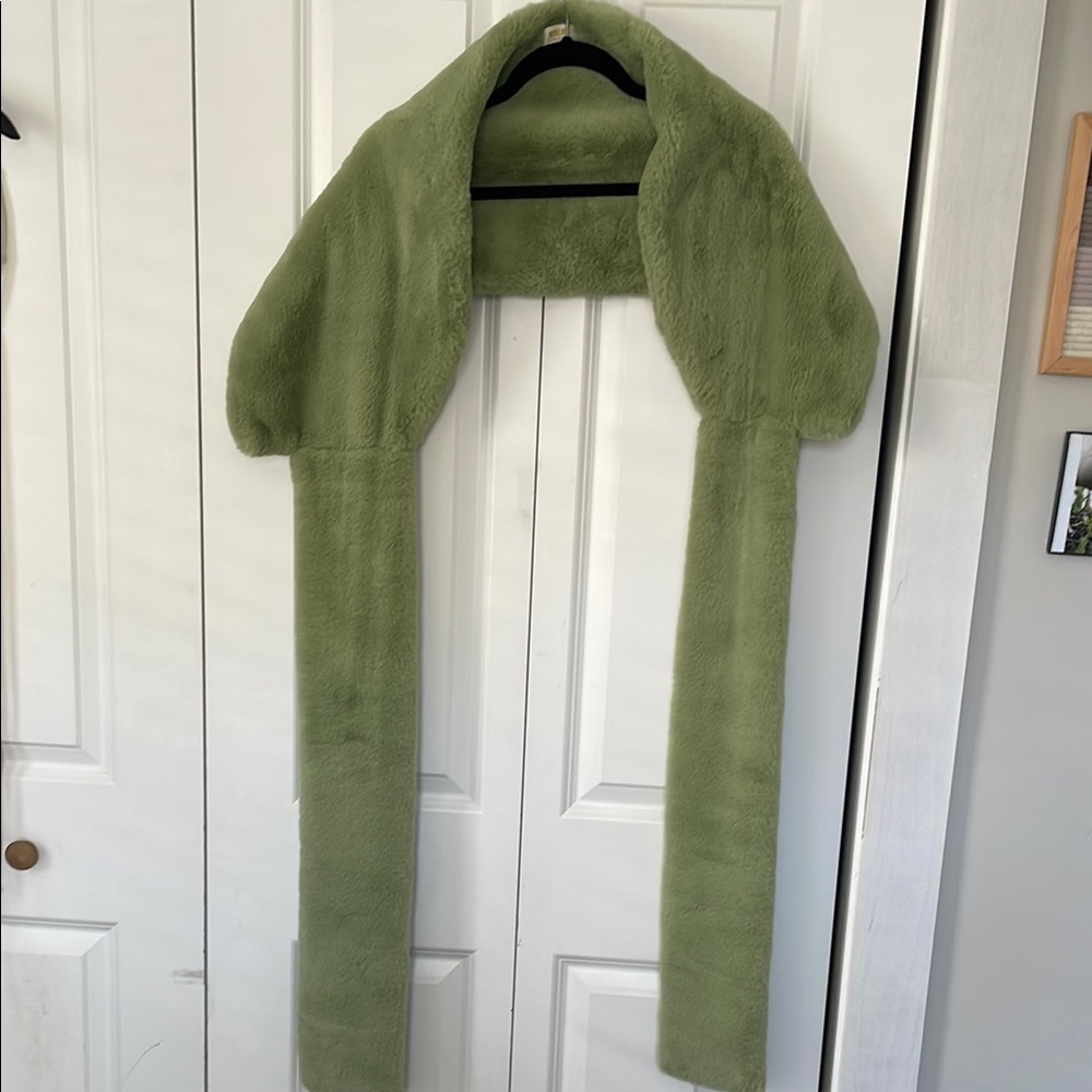 Fuzzy Green Wrap/Scarf